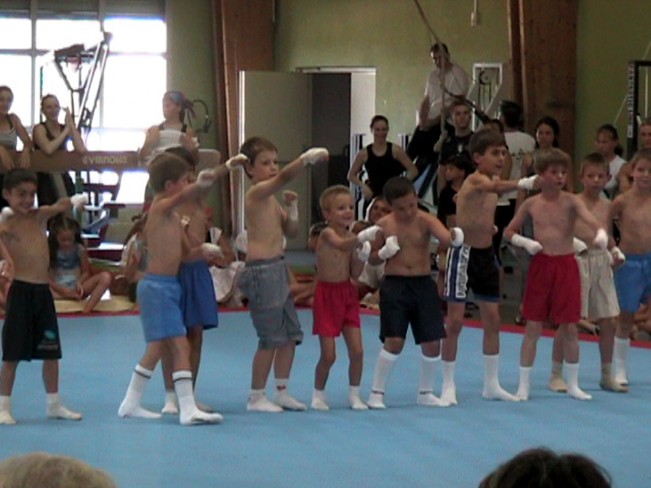 2006-06 fête gym  019.jpg